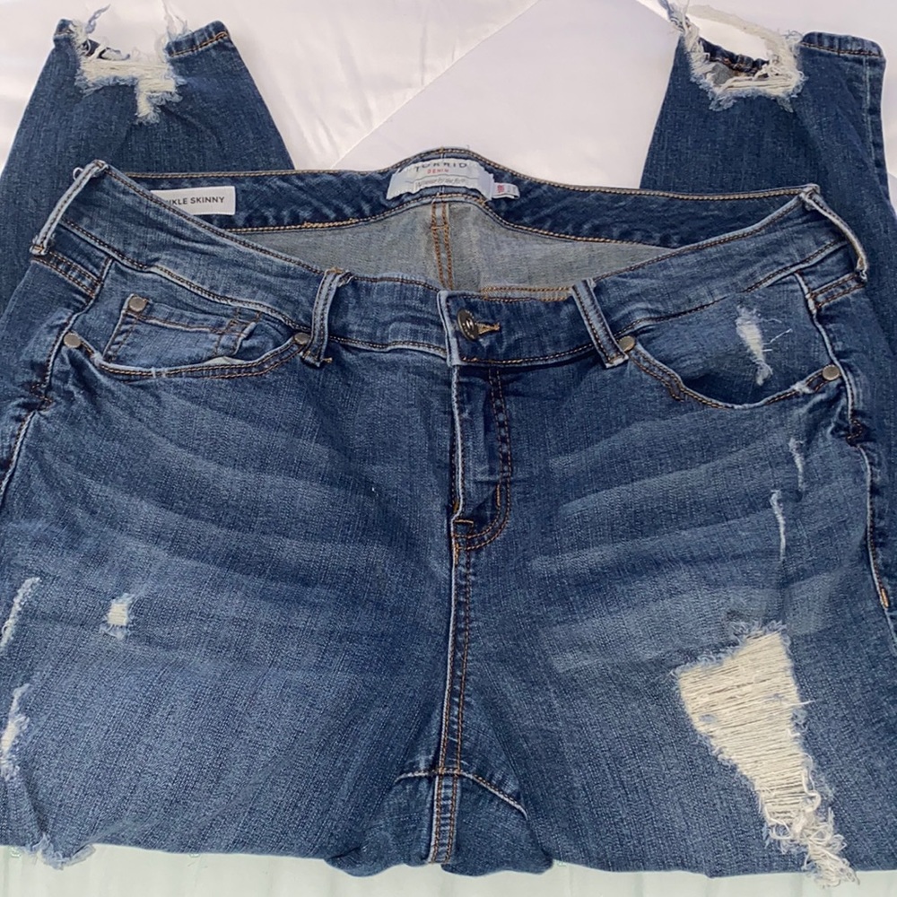 Torrid skinny jeans